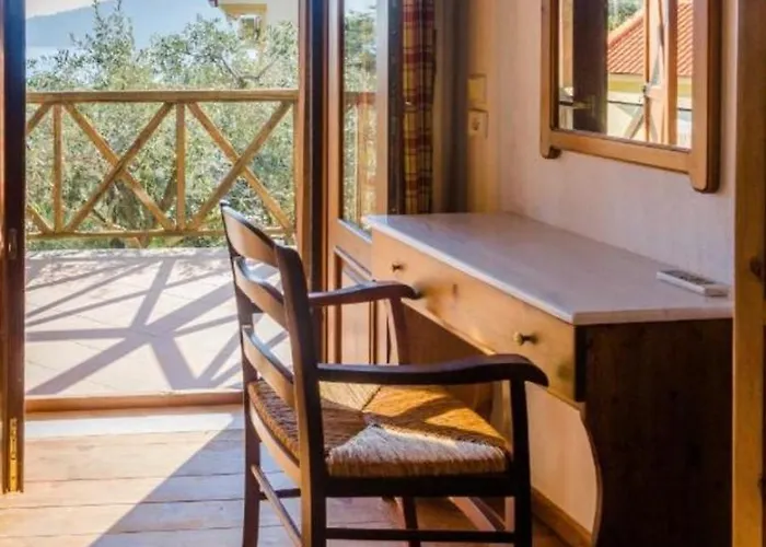 Alexis New * Χρυσή Αμμουδιά