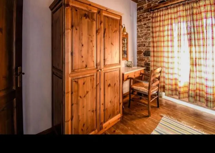 Alexis New Chrisi Ammoudia